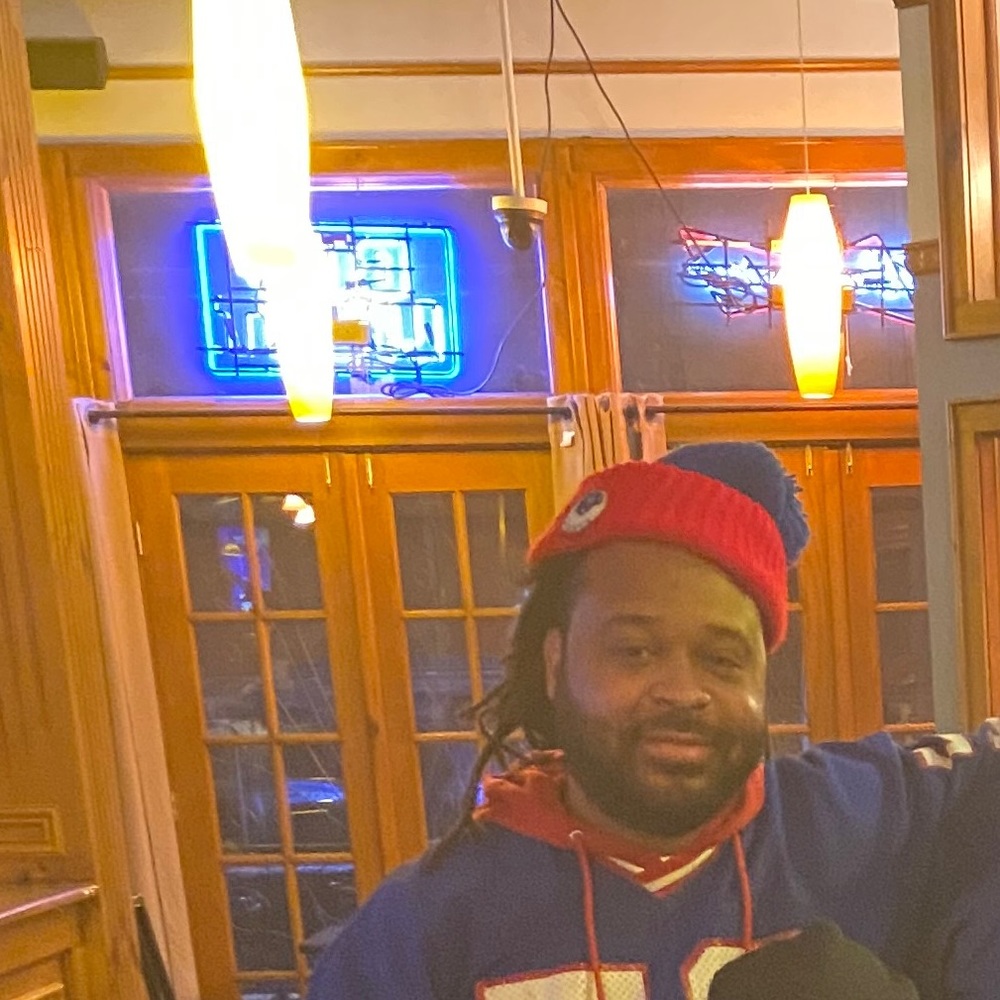 Meet your Posher, Eric